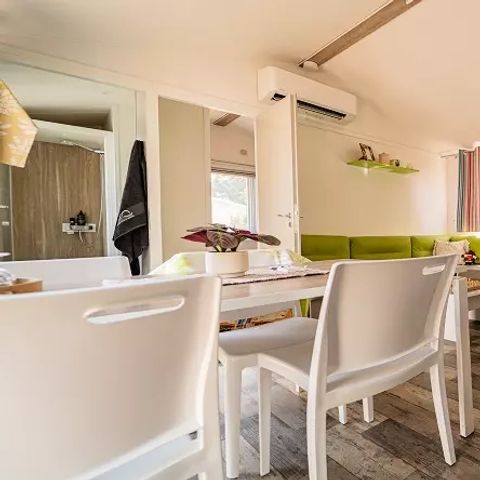 BUNGALOW 6 personnes - Féérique 4 Pièces 6 Personnes Climatisé + TV