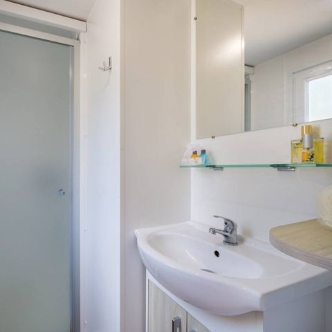 BUNGALOW 5 personnes - Comfort | 2 Ch. | 5 Pers. | Terrasse surélevée | Clim. | TV