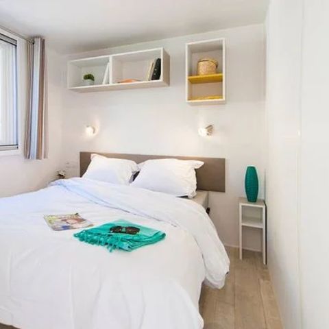 BUNGALOW 6 personnes - Comfort | 2 Ch. | 4/6 Pers. | Terrasse simple | Clim. | TV