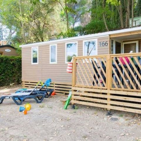 BUNGALOW 6 personnes - Comfort | 3 Ch. | 6 Pers. | Terrasse simple | Clim. | TV