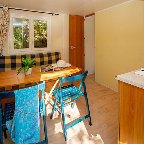BUNGALOW 6 personnes - (SANS SANITAIRES)