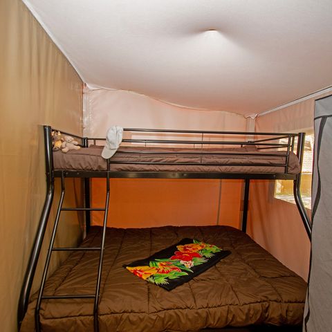TENTE TOILE ET BOIS 5 personnes - Lodge sans sanitaires