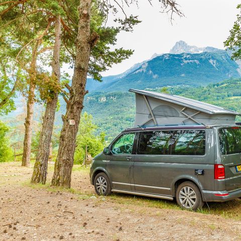 Emplacement - Tente ou caravane - Voiture
