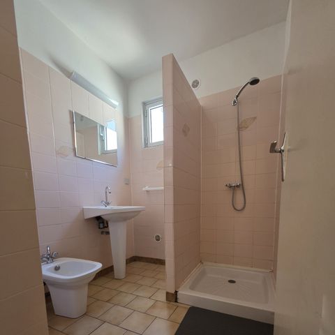 GÎTE 6 personnes - Gîte | 2 Ch. | 4/6 Pers. | Terrasse surélevée | TV