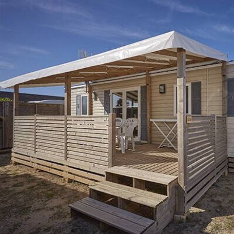 BUNGALOW 6 personnes - Mobil-home | Comfort | 3 Ch. | 6 Pers. | Terrasse surélevée | 2 SDB | Clim.