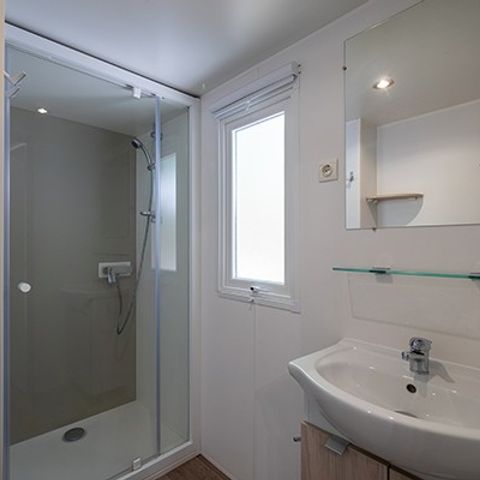 BUNGALOW 6 personnes - Mobil-home | Comfort XL | 3 Ch. | 6 Pers. | Terrasse surélevée | Clim. | TV
