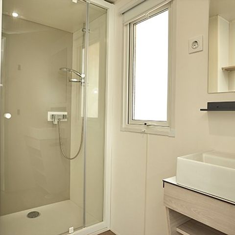 BUNGALOW 6 personnes - Comfort | 3 Ch. | 6 Pers. | Terrasse surélevée | Clim. | TV