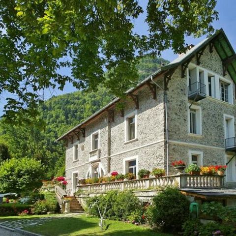 Le Château de Rochetaillée - Ciela Village - Camping Isère - Image N°3
