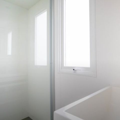 BUNGALOW 6 personnes - Roquerbrune