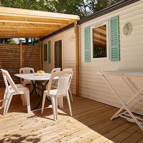 BUNGALOW 6 personnes - Mobil-home | Classic XL | 2 Ch. | 4/6 Pers. | Terrasse