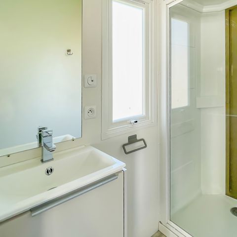 BUNGALOW 4 personnes - RESIDENTIEL 2 chambres 4 pers.