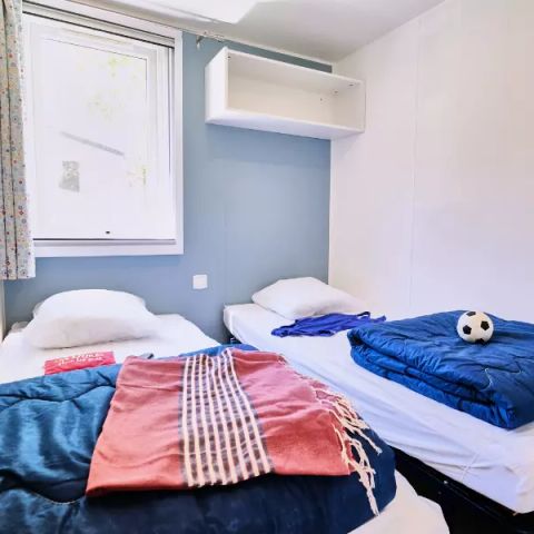Mobilhome 6 personnes - Premium 4 Pièces 6 Personnes Climatisé + TV