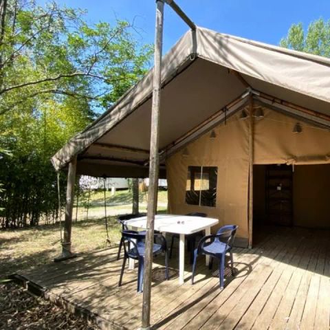 Tente en toile et en bois 5 personnes - Lodge Cosy 3 Pièces 5 Personnes Sans Sanitaire