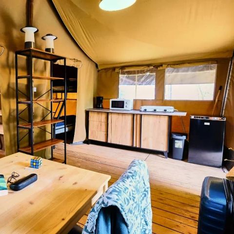 TENTE TOILE ET BOIS 5 personnes - Lodge Cosy 3 Pièces 5 Personnes Sans Sanitaire