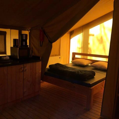 Tente en toile et en bois 5 personnes - Tente Kalahari XL 3 Pièces 5 Personnes Sans Sanitaire
