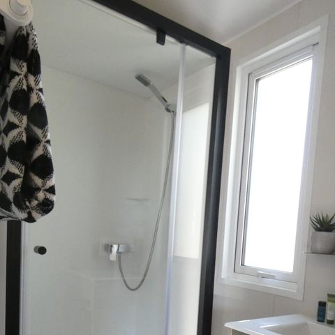 Mobilhome 4 personnes - LOISIRS
