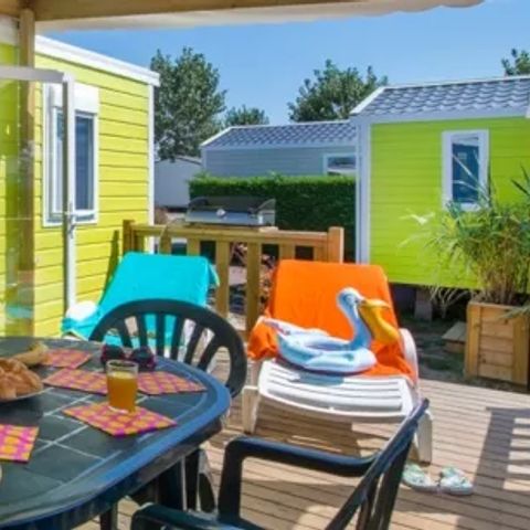 BUNGALOW 4 personnes - Duo TV + PLANCHA