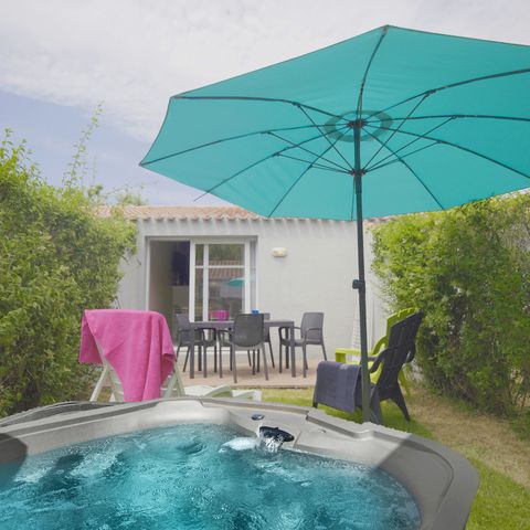 STUDIO 4 personnes - Premium avec jacuzzi