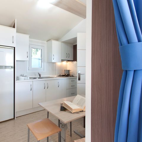 BUNGALOW 4 personnes - SENZA VISTA LAGO 24mq terrazzo/veranda CHIUSO