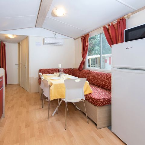 BUNGALOW 4 personnes - MIMOSA (inclus : piscine, salle de sport et service plage)