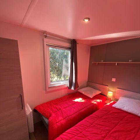 Mobilhome 6 personnes - Homeflower Premium 3 chambres avec terrasse couverte + Lave Vaisselle