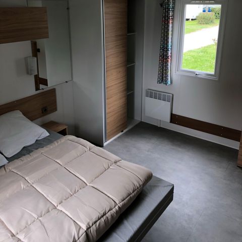 Mobilhome 4 personnes - Confort 27m² PMR 2 chambres dont terrasse + TV