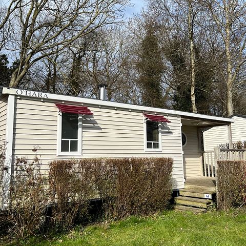 BUNGALOW 4 personnes - 27m² Confort  (2ch-4pers) avec terrasse semi-couverte  + TV