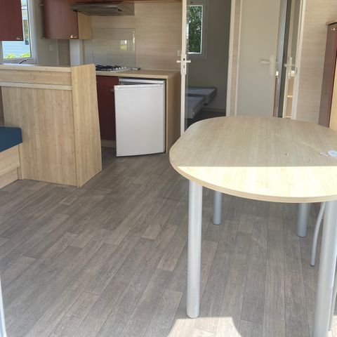 BUNGALOW 4 personnes - Standard 27m² dont terrasse 2 chambres + TV
