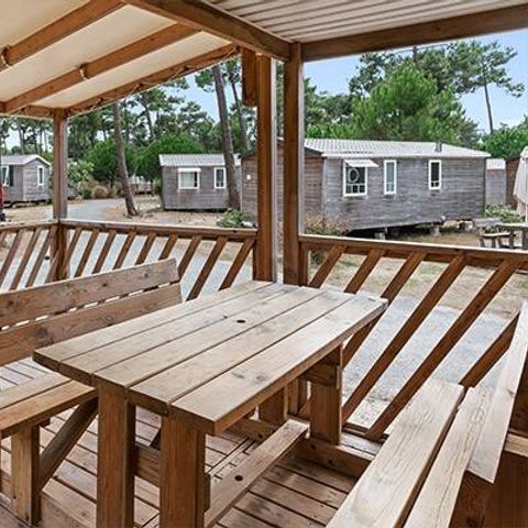 BUNGALOW 6 personnes - Comfort | 3 Ch. | 6 Pers. | Terrasse simple | Clim.