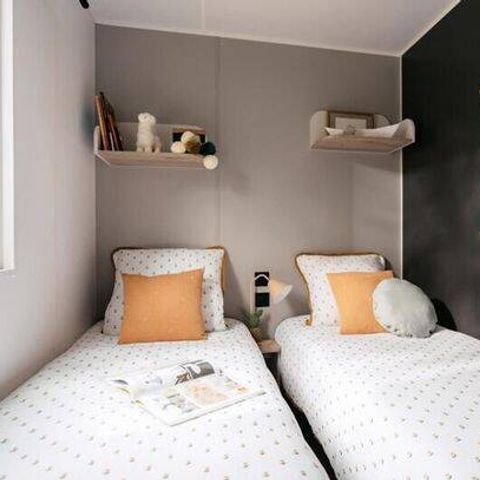 BUNGALOW 6 personnes - Mobil-home | Premium | 3 Ch. | 6 Pers. | Terrasse Lounge | Clim.