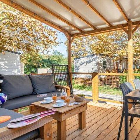 BUNGALOW 6 personnes - Mobil-home | Premium | 3 Ch. | 6 Pers. | Terrasse Lounge | Clim.