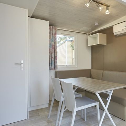 BUNGALOW 6 personnes - Comfort XL | 2 Ch. | 4/6 Pers. | Terrasse surélevée | Clim.