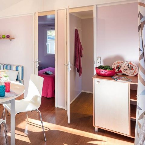 BUNGALOW 6 personnes - Classic | 2 Ch. | 4/6 Pers. | Terrasse surélevée | Clim.