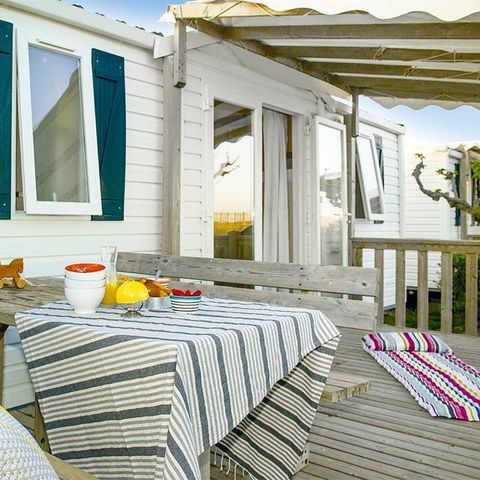 BUNGALOW 4 personnes - Comfort | 2 Ch. | 4 Pers. | Terrasse surélevée | Clim.