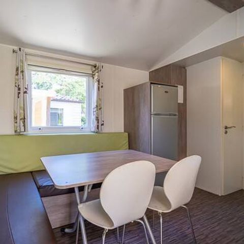 BUNGALOW 6 personnes - Comfort | 2 Ch. | 4/6 Pers. | Terrasse surélevée | Clim.