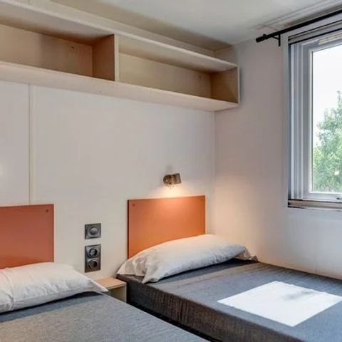 BUNGALOW 6 personnes - Comfort XL | 3 Ch. | 6 Pers. | Terrasse surélevée | Clim. | TV