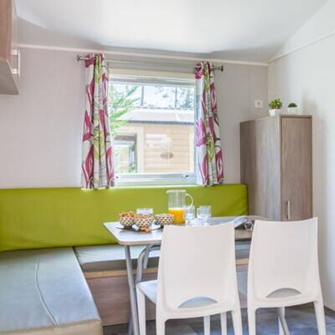 BUNGALOW 6 personnes - Comfort | 3 Ch. | 6 Pers. | Terrasse surélevée | Clim.