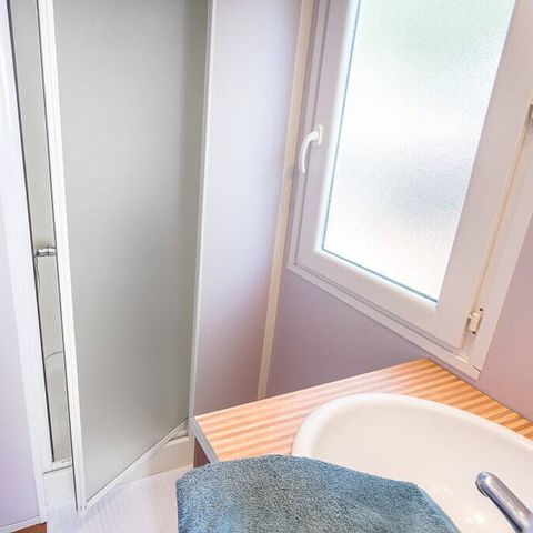 BUNGALOW 6 personnes - Mobil-home | Classic | 2 Ch. | 4/6 Pers. | Terrasse surélevée | Clim.