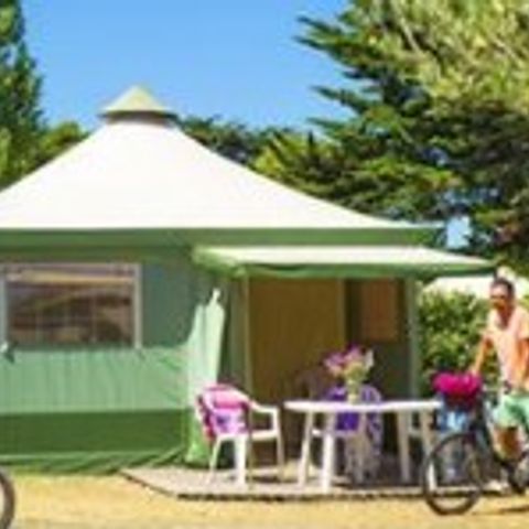 BUNGALOW TOILÉ 4 personnes - sans sanitaire BTM4