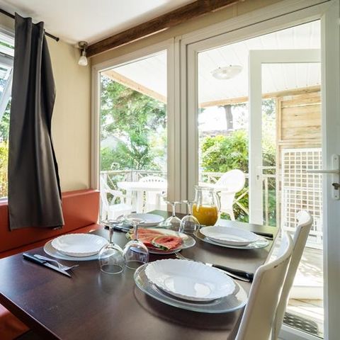 BUNGALOW 4 personnes - Mobil home Cottage intégré 27.5m² (2 chambres) (+ de 13 ans) + terrasse intégrée+ TV 4 pers