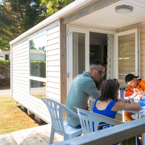 Mobilhome 4 personnes - Mobil home Cottage intégré 27.5m² (2 chambres) (+ de 13 ans) + terrasse intégrée+ TV 4 pers