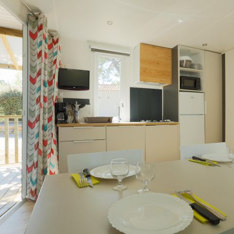 BUNGALOW 4 personnes - Mobil-home Horizon 27.5m² (2 chambres) (- de 8 ans) + terrasse intégrée + TV 4 pers