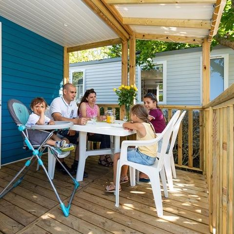 BUNGALOW 4 personnes - Mobil-home Horizon 27.5m² (2 chambres) (- de 8 ans) + terrasse intégrée + TV 4 pers