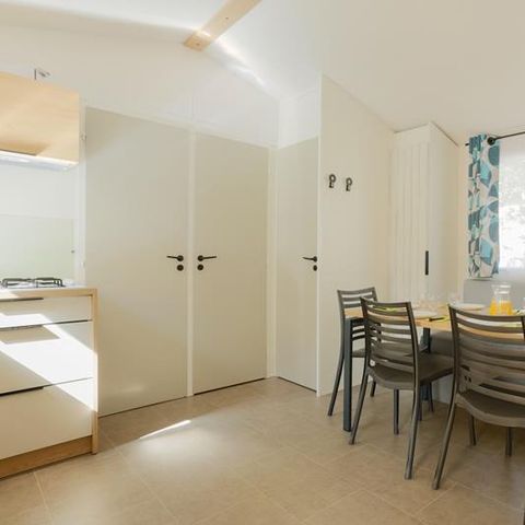 BUNGALOW 5 personnes - Evasion 28.5m² (2 chambres M) (- de 9 ans) + TV + Terrasse