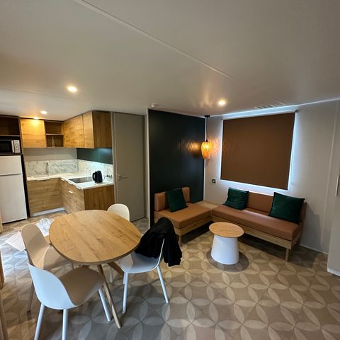 BUNGALOW 4 personnes - Cottage Mahaut Prestige - 32m² - 2 chambres, salle d'eau XXL, Raffinement et modernité