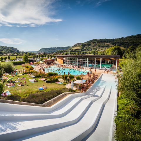 Domaine La Roche D'Ully - Camping Doubs - Image N°2