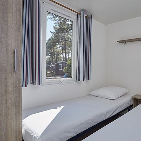 BUNGALOW 6 personnes - Comfort XL | 2 Ch. | 4/6 Pers. | Terrasse surélevée | Clim. | TV