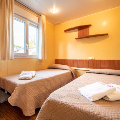 BUNGALOW 4 personnes - 2 chambres