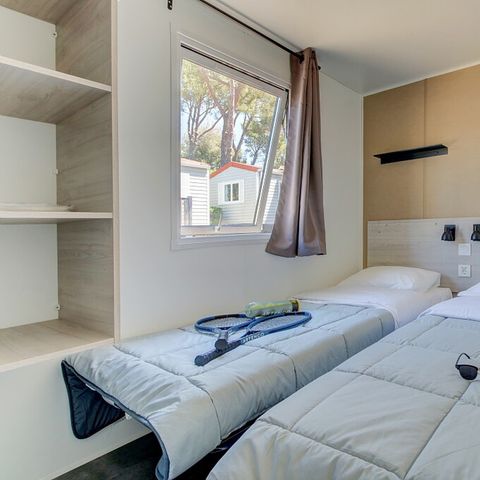 BUNGALOW 6 personnes - Mobil-home | Premium Azure | 2 Ch. | 4/6 Pers. | Terrasse surélevée | Clim.