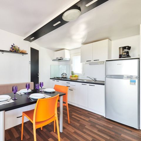 Mobilhome 4 personnes - Comfort | 2 Ch. | 4 Pers. | Terrasse surélevée | 2 SDB | Clim. | TV